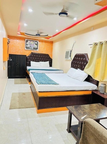 Imagen de la habitación del Hotel Aditya, Varanasi. Foto 7