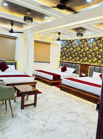 Imagen de la habitación del Hotel Aditya, Varanasi. Foto 12