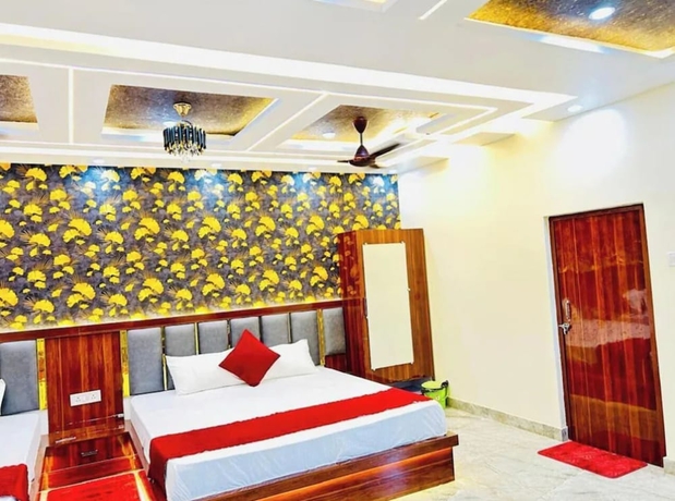 Imagen de la habitación del Hotel Aditya Varanasi. Foto 5