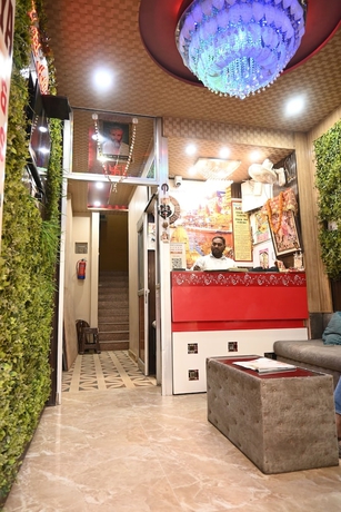 Imagen de los interiores del Hotel Aditya, Varanasi. Foto 9