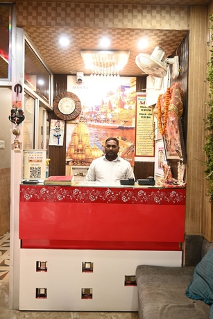 Imagen de los interiores del Hotel Aditya, Varanasi. Foto 11