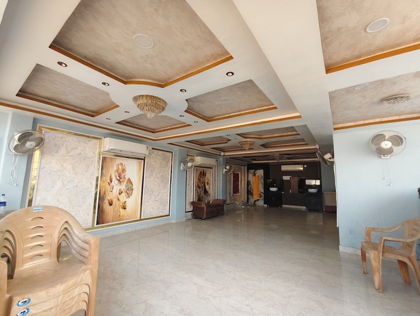 Imagen de los interiores del Hotel Aditya, Varanasi. Foto 16