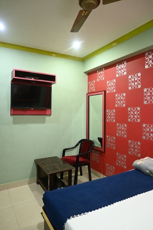 Imagen de la habitación del Hotel Aditya, Varanasi. Foto 6