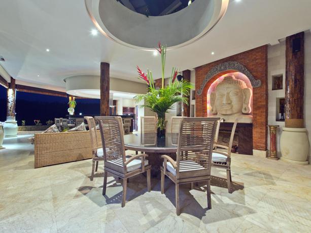 Imagen de los interiores del Hotel Adiwana Dara Ayu Villas. Foto 13