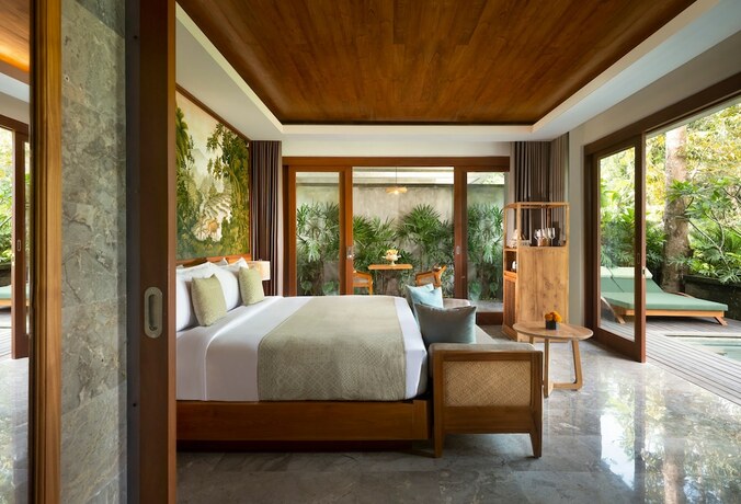 Imagen de la habitación del Hotel Adiwana Suweta. Foto 18