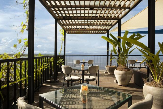 Imagen de los interiores del Hotel Adiwana Warnakali Resort. Foto 8