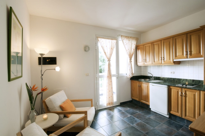 Imagen de la habitación del Hotel Adjovimar Apartamentos. Foto 3