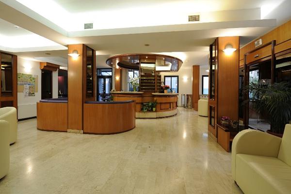 Imagen general del Hotel Adler, Alassio. Foto 2