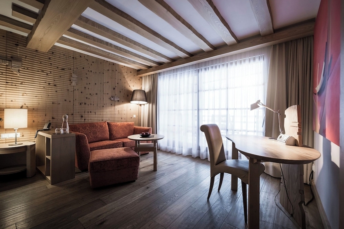 Imagen de la habitación del Hotel Adler Balance. Foto 3