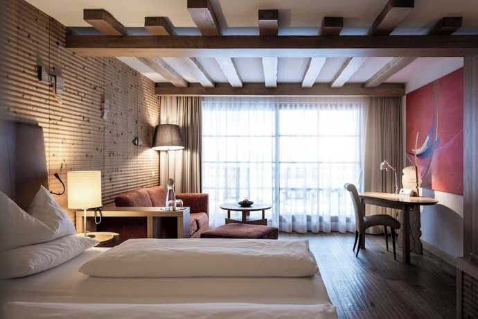 Imagen de la habitación del Hotel Adler Balance. Foto 5