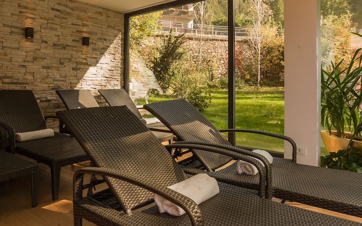 Imagen de la piscina del Hotel Adler, Carezza. Foto 13