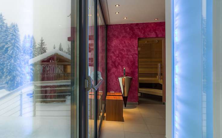 Imagen de la piscina del Hotel Adler, Carezza. Foto 14