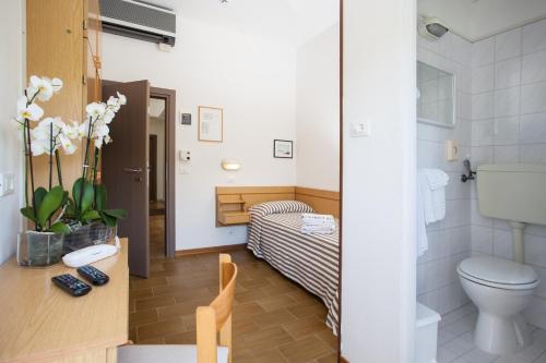 Imagen general del Hotel Adler, Gabicce Mare. Foto 1