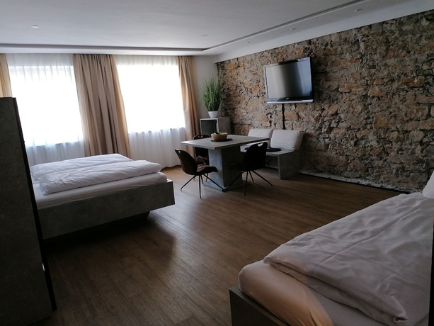 Imagen de la habitación del Hotel Adler, Golling an der Salzach. Foto 9