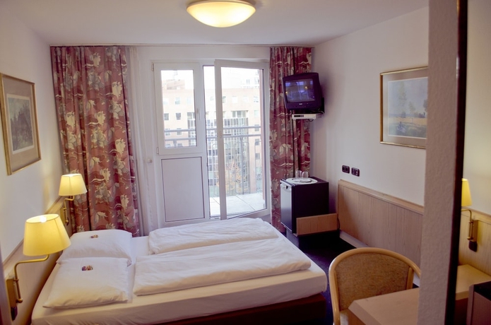 Imagen de la habitación del Hotel Adler Hotel Frankfurt. Foto 17