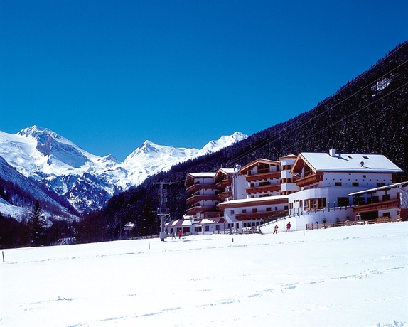 Imagen de los exteriores del Hotel Adler Inn Tyrol Mountain Resort Superior. Foto 12
