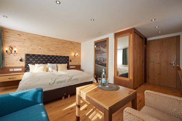 Imagen de la habitación del Hotel Adler, Malas. Foto 19