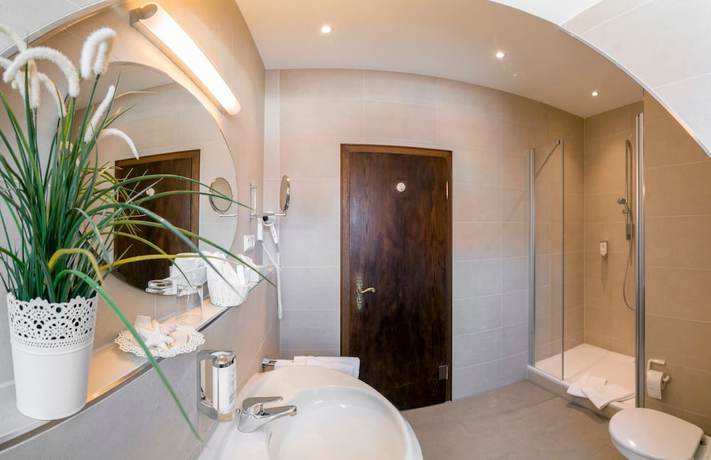 Imagen de la habitación del Hotel Adler Post. Foto 6