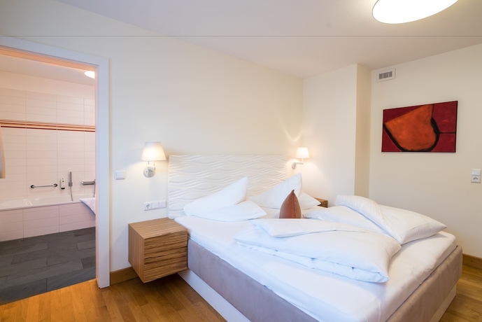 Imagen de la habitación del Hotel Adler Resort. Foto 3