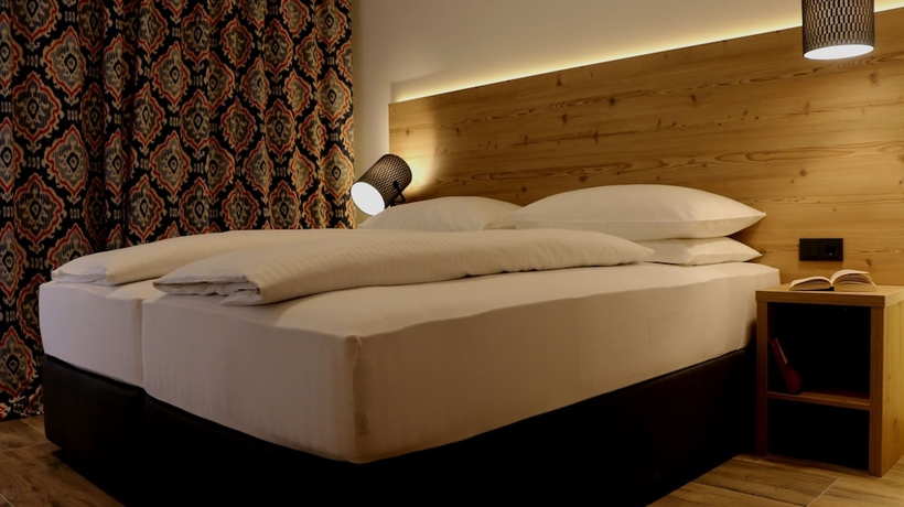 Imagen de la habitación del Hotel Adler Resort. Foto 4