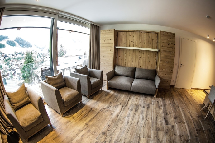 Imagen de la habitación del Hotel Adler Resort. Foto 6