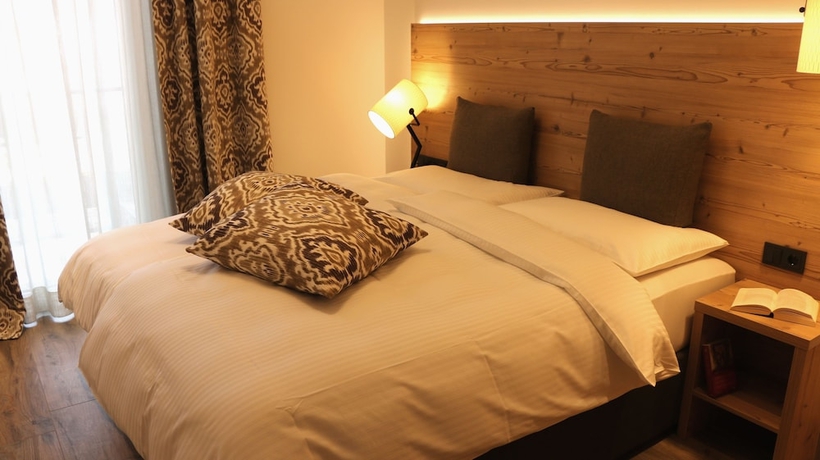 Imagen de la habitación del Hotel Adler Resort. Foto 12