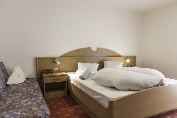 Imagen de la habitación del Hotel Adler, St. Johann im Ahrntal - San Giovanni Valle Aurina. Foto 8