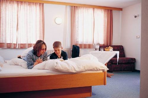 Imagen de la habitación del Hotel Adler, Warth. Foto 4