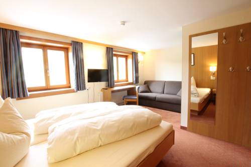 Imagen de la habitación del Hotel Adler, Warth. Foto 12