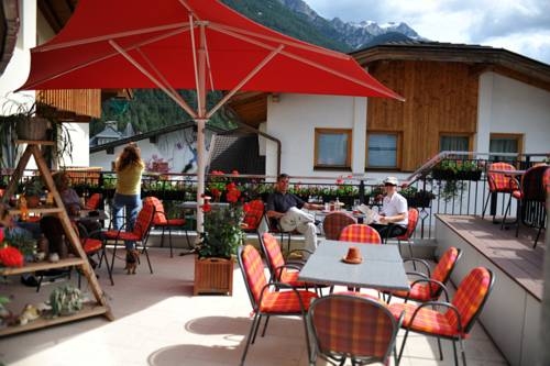 Imagen general del Hotel Adlerpension. Foto 3