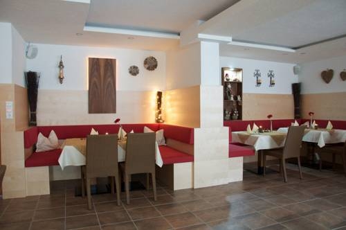 Imagen general del Hotel Adlerpension. Foto 10