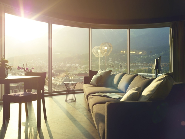 Imagen de los interiores del Hotel Adlers. Foto 15