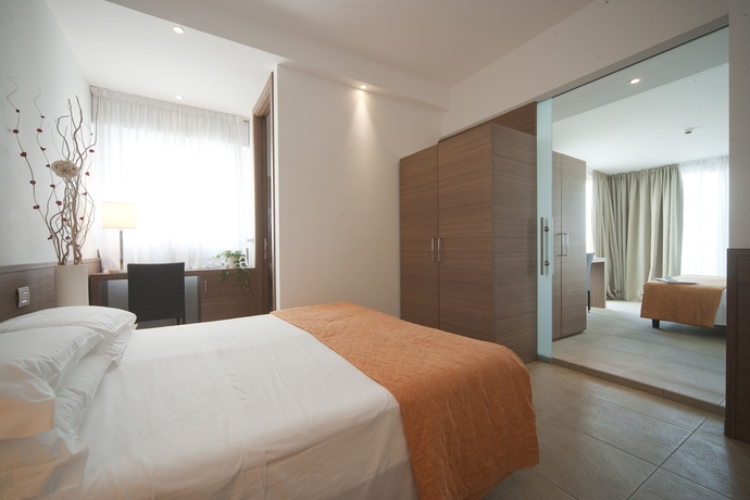 Imagen de la habitación del Hotel Adlon, Riccione. Foto 6