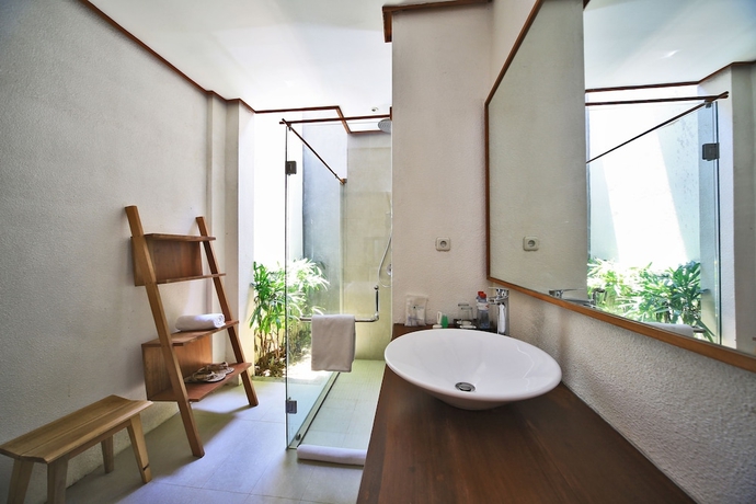 Imagen de la habitación del Hotel Adma Umalas. Foto 8