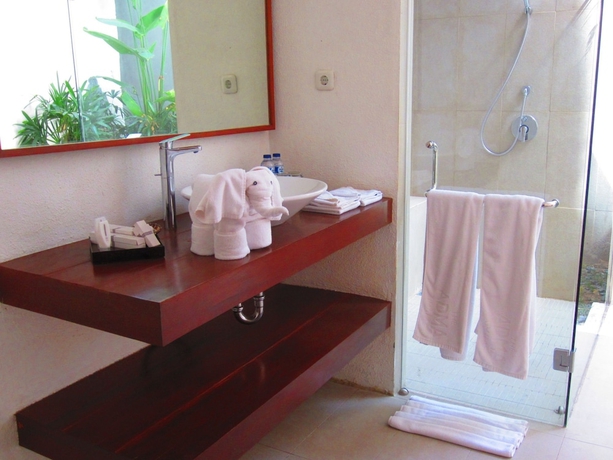 Imagen de la habitación del Hotel Adma Umalas. Foto 11
