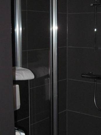 Imagen de la habitación del Hotel Admiraal. Foto 4