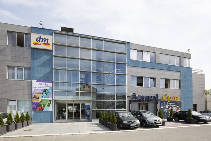 Imagen general del Hotel Admiral Arena. Foto 3