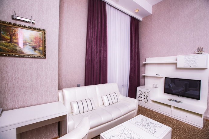 Imagen de la habitación del Hotel Admiral Baku. Foto 13