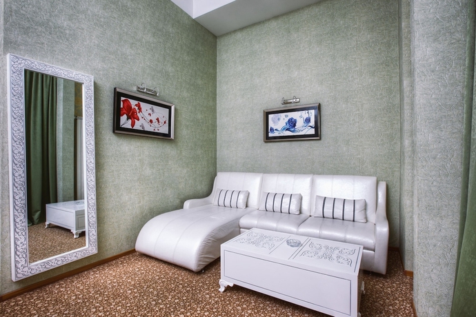 Imagen de la habitación del Hotel Admiral Baku. Foto 14