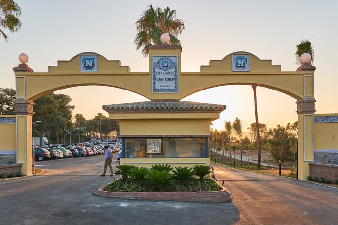 Imagen general del Hotel Admiral Casino and Lodge. Foto 3