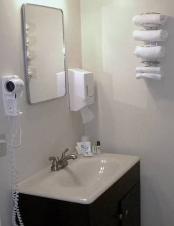 Imagen de la habitación del Hotel Admiral Digby Inn. Foto 4
