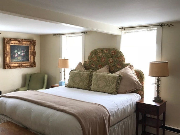 Imagen de la habitación del Hotel Admiral Farragut Inn. Foto 12