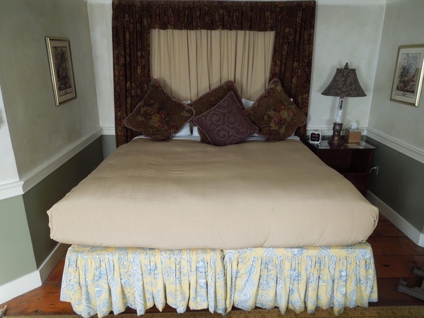Imagen de la habitación del Hotel Admiral Farragut Inn. Foto 15