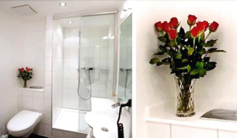 Imagen de la habitación del Hotel Admiral, Frankfurt. Foto 10