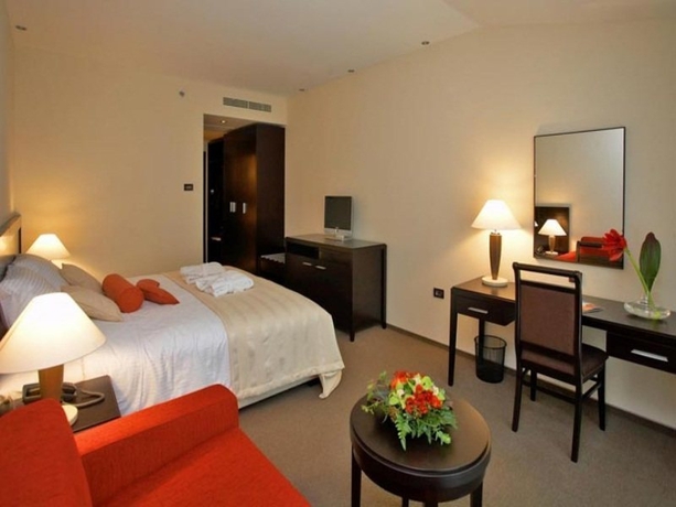 Imagen general del Hotel Admiral Grand. Foto 3