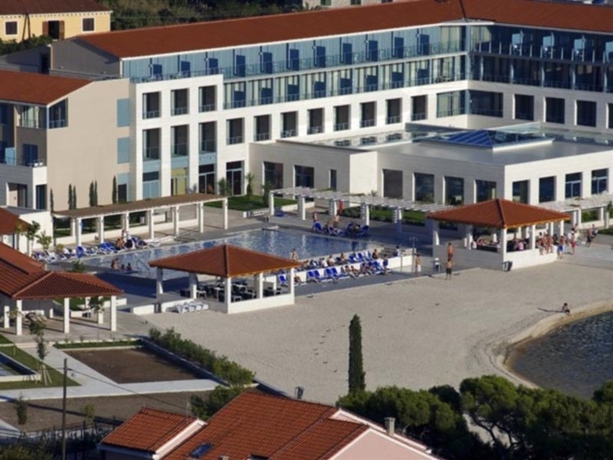 Imagen general del Hotel Admiral Grand. Foto 12