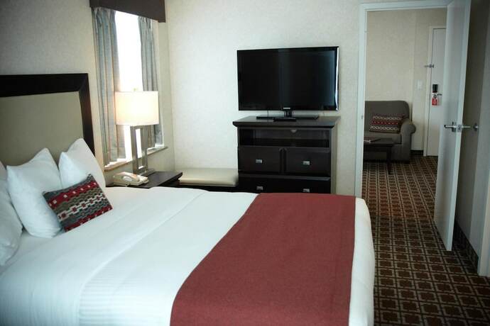 Imagen general del Hotel Admiral Inn Mississauga Toronto. Foto 4