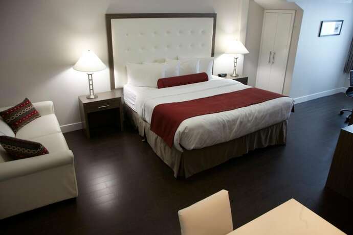 Imagen general del Hotel Admiral Inn Mississauga Toronto. Foto 6