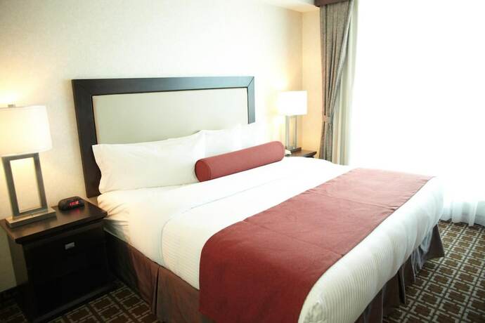Imagen general del Hotel Admiral Inn Mississauga Toronto. Foto 11