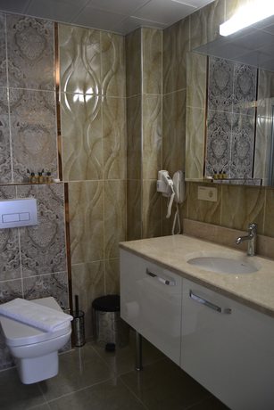 Imagen de la habitación del Hotel Admiral, Kizkalesi. Foto 5
